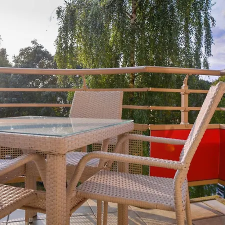 Na Wyspie - Zdrojowa 24-26 - Parking Świnoujście