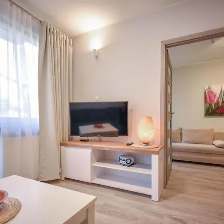 Na Wyspie - Zdrojowa 24-26 - Parking Apartment Swinemünde