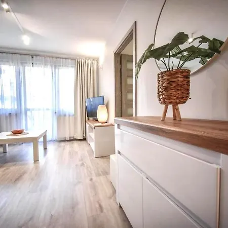 Na Wyspie - Zdrojowa 24-26 - Parking *